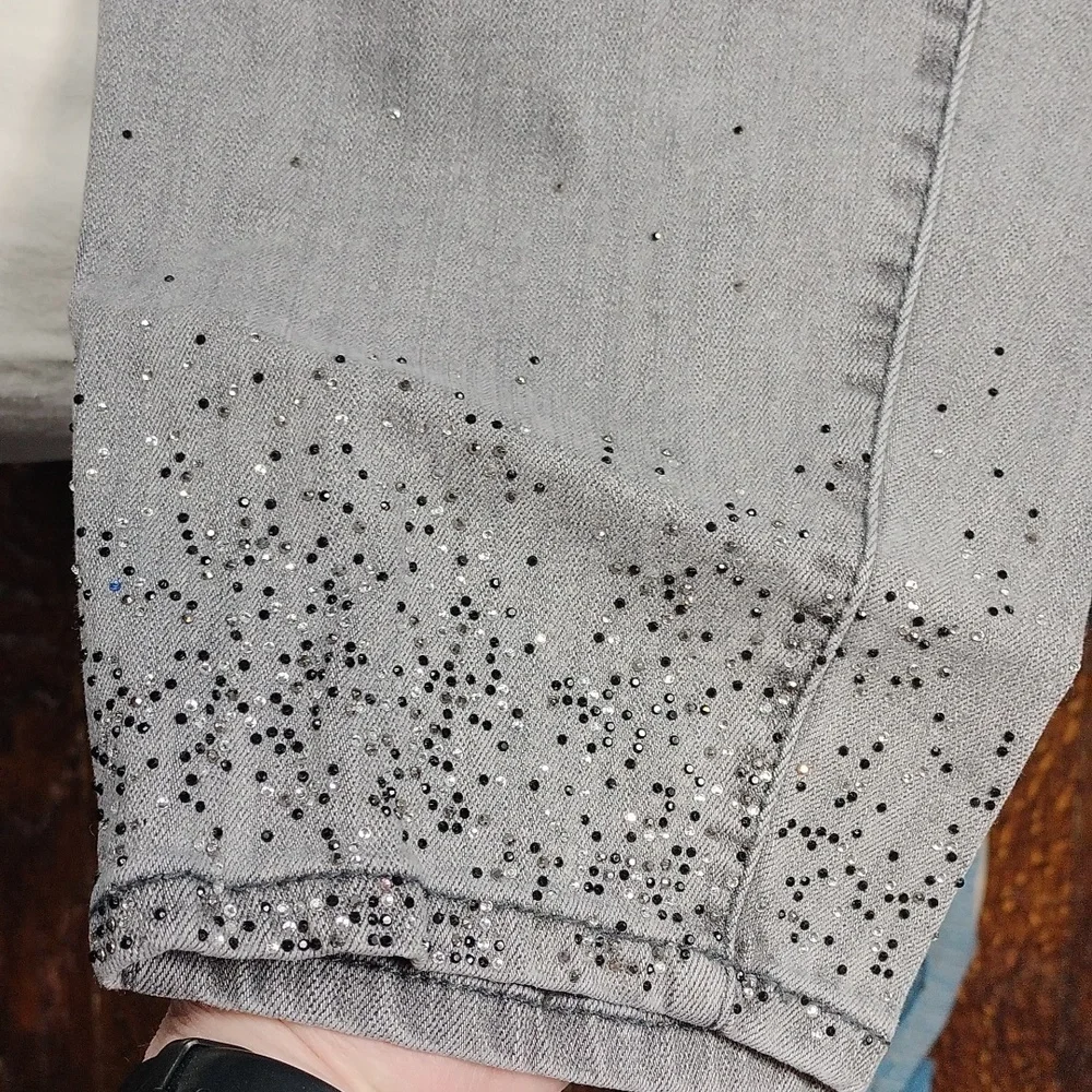Lane Bryant Womens Faded Gray jeans Size 28 - Picture 4 of 9